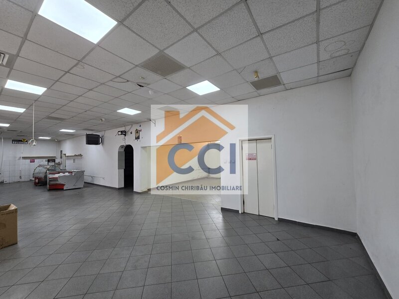 Bacau, spatiu comercial in inima cartierului Cornisa